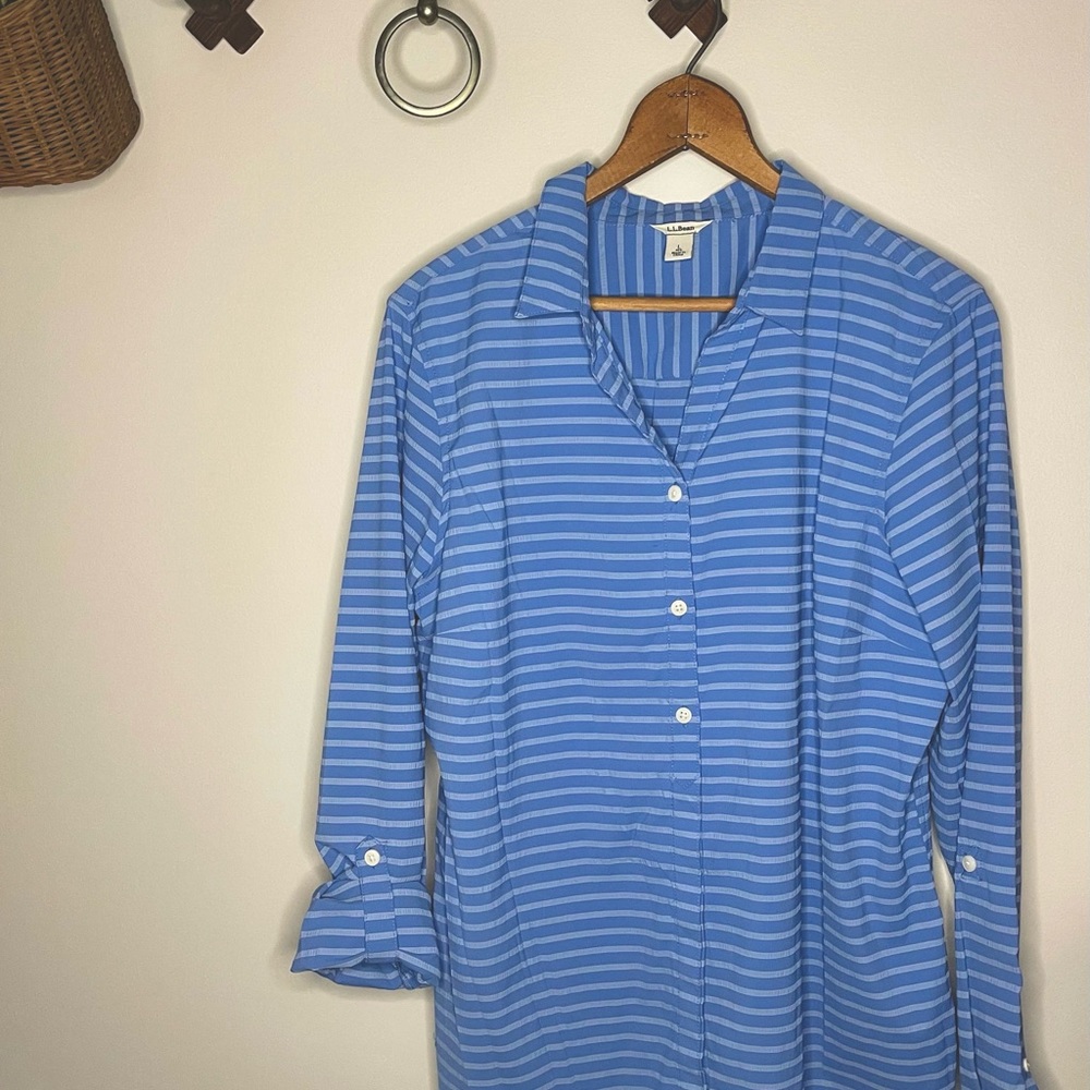 Newer L.L. Bean Blue Women’s Hiking, Outdoors Shirt, Sweat Wicking